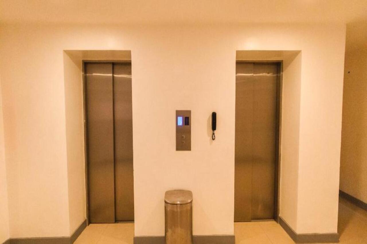 Go Hotels Cubao Quezon City Buitenkant foto